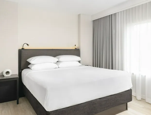 Hyatt Regency Deerfield hotel detail image 2