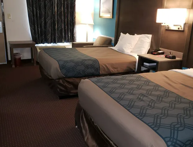 Econo Lodge Elizabeth City hotel detail image 4