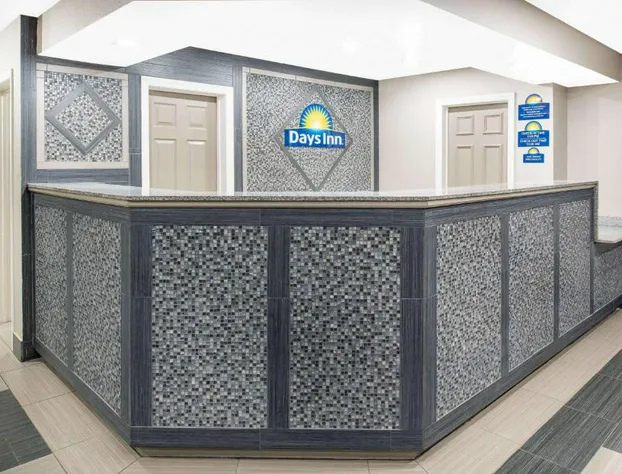 Days Inn by Wyndham Carthage hotel detail image 3