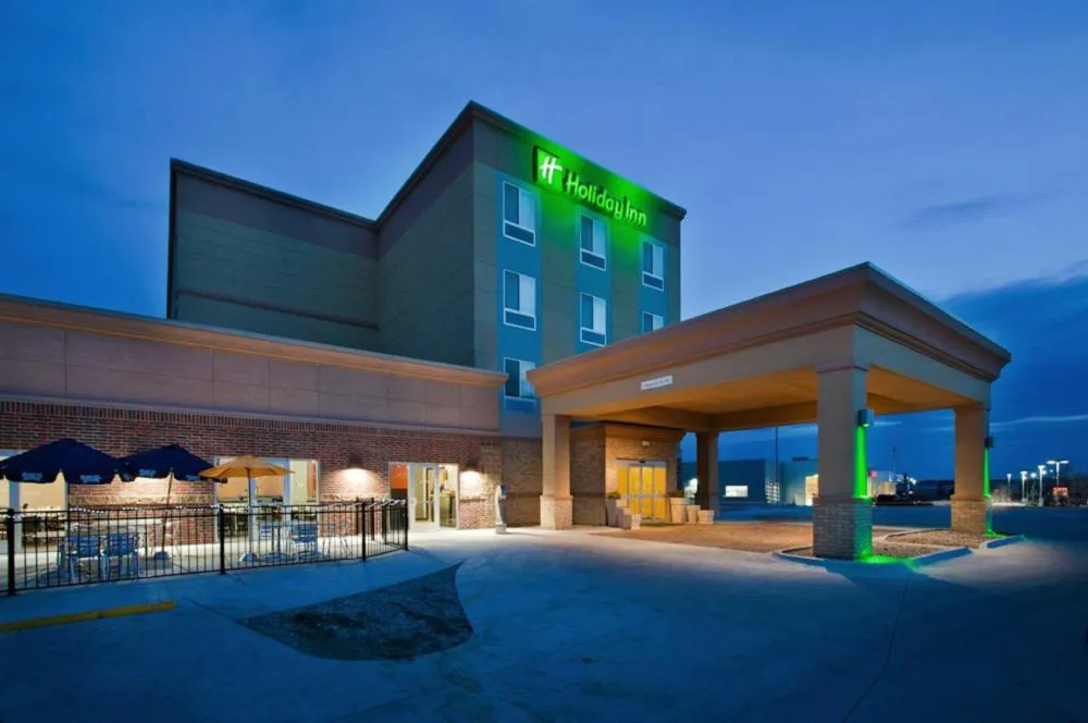 Holiday Inn Lincoln Southwest by IHG hotel hero