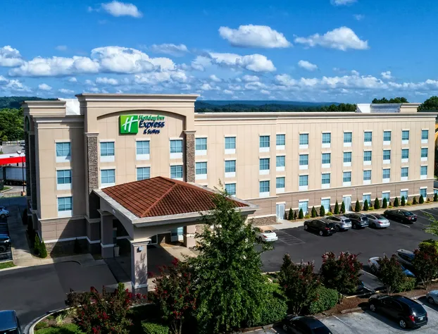 Holiday Inn Express Hotel & Suites Cookeville by IHG hotel detail image 2