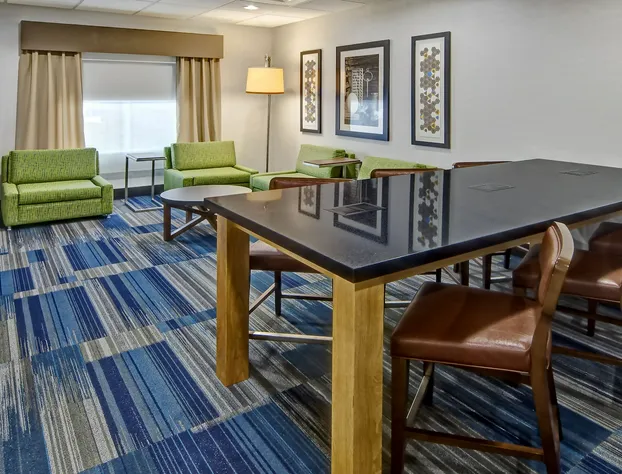 Holiday Inn Express Hotel & Suites Cookeville by IHG hotel detail image 4