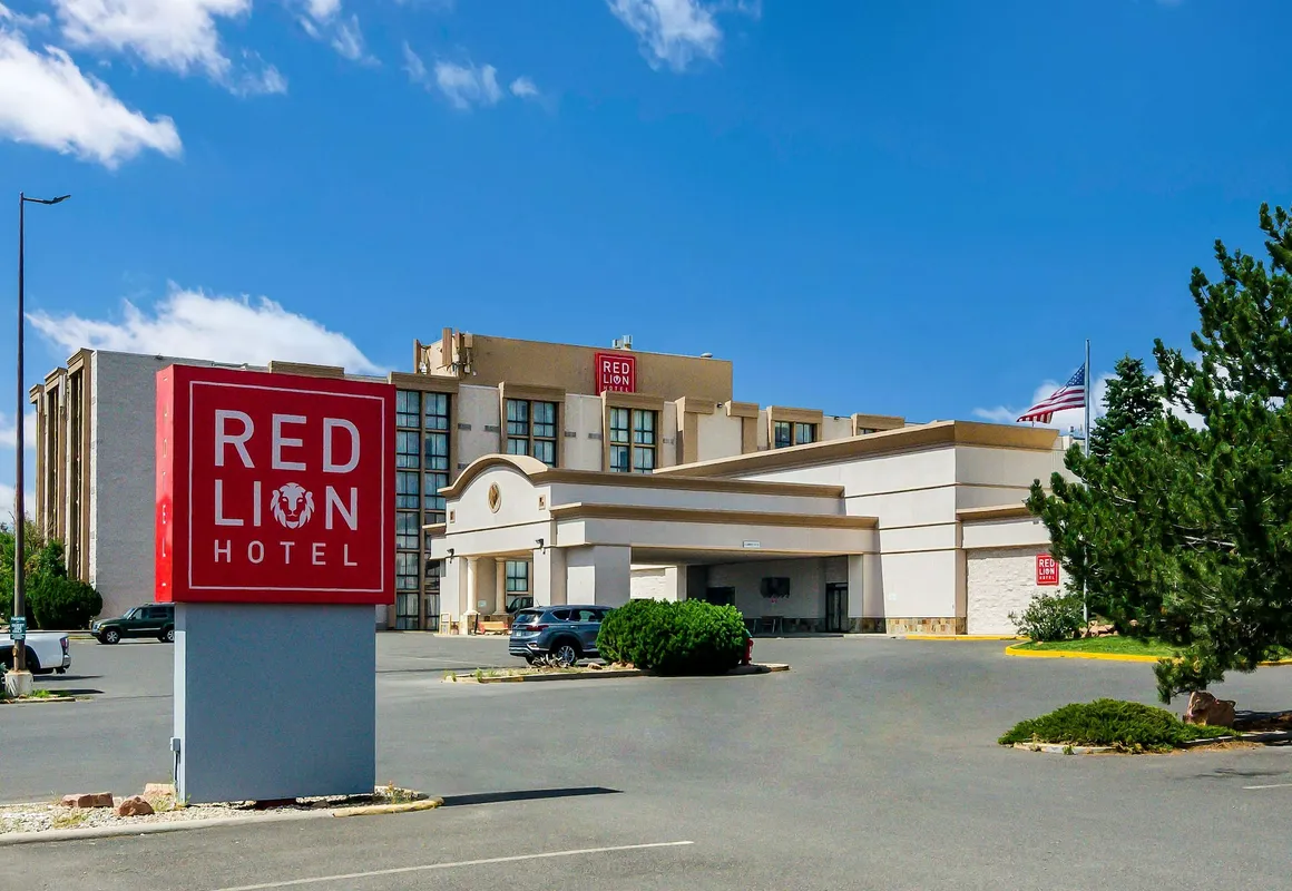 Red Lion Hotel & Conference Center Cheyenne hotel hero