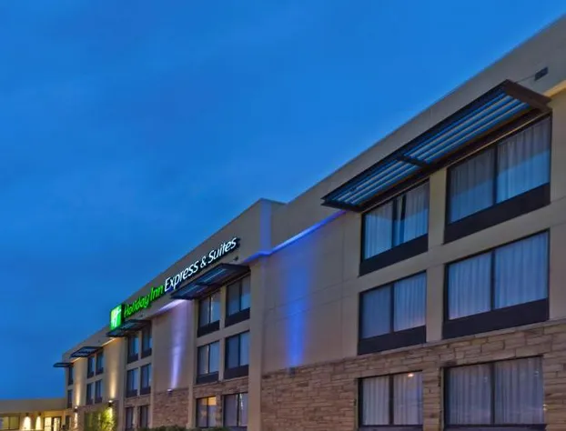 Holiday Inn Express Hotel & Suites Colby by IHG hotel detail image 1