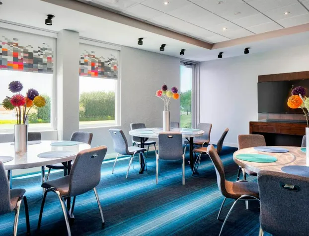 Aloft Las Colinas hotel detail image 3