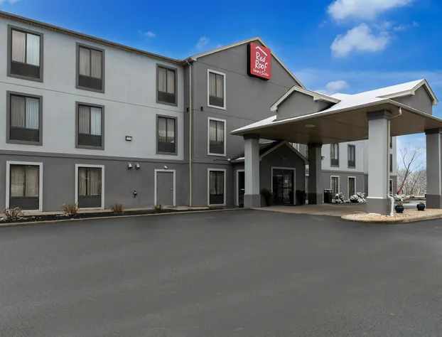 Red Roof Inn & Suites Bloomsburg – Mifflinville hotel detail image 1