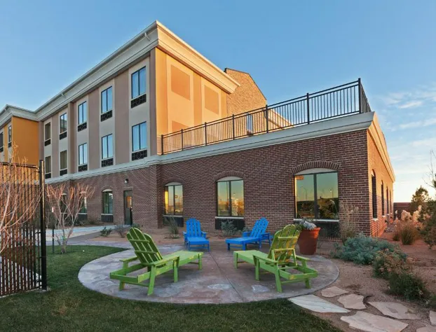 Holiday Inn Express Hotel Suites Lubbock Southwest-Wolfforth by IHG hotel detail image 3