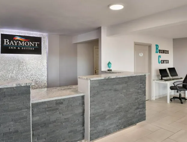 Baymont by Wyndham Des Moines North hotel detail image 2