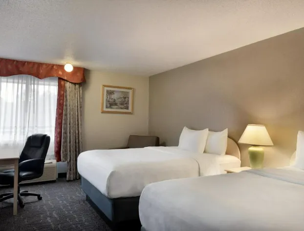 Baymont by Wyndham Des Moines North hotel detail image 4