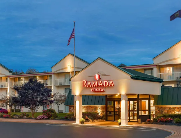 Ramada Plaza by Wyndham Portland hotel detail image 1