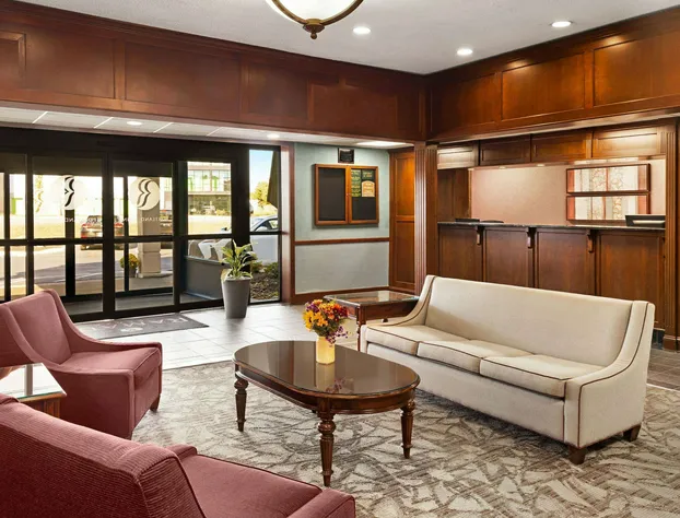 Ramada Plaza by Wyndham Portland hotel detail image 3