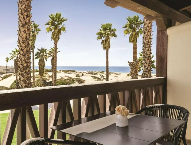 Zachari Dunes on Mandalay Beach, Curio Collection by Hilton hotel detail image 3