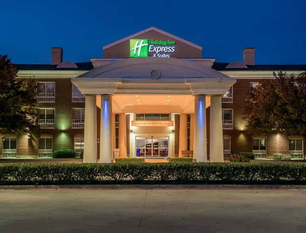 Holiday Inn Express & Suites Plano West - Frisco by IHG hotel detail image 2
