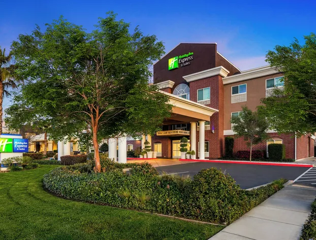 Holiday Inn Express & Suites Sacramento NE Cal Expo by IHG hotel detail image 1