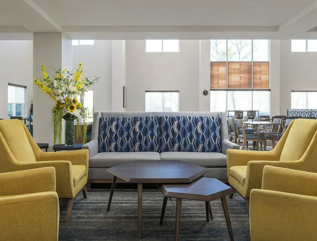 Holiday Inn Express & Suites Sacramento NE Cal Expo by IHG hotel detail image 3