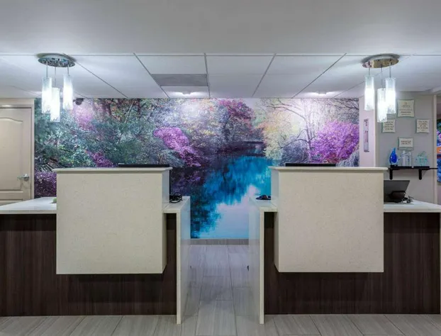 La Quinta Inn & Suites by Wyndham Effingham hotel detail image 2