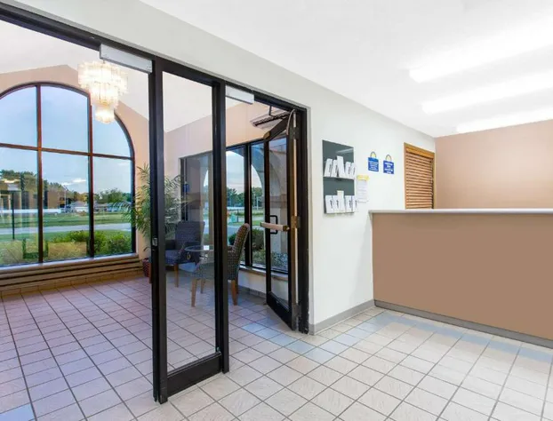 Days Inn by Wyndham Austin hotel detail image 2