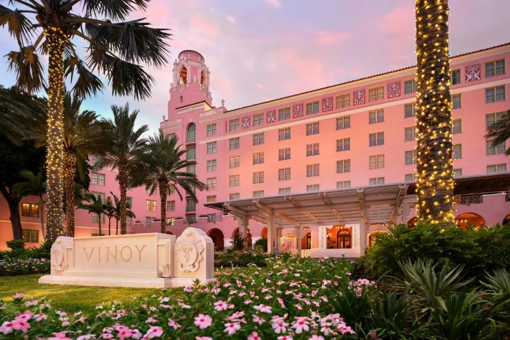 The Vinoy Resort & Golf Club, Autograph Collection hotel hero