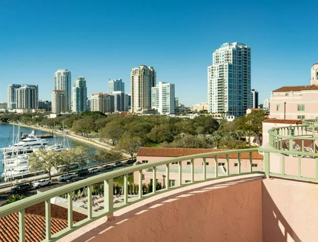 The Vinoy Resort & Golf Club, Autograph Collection hotel detail image 3