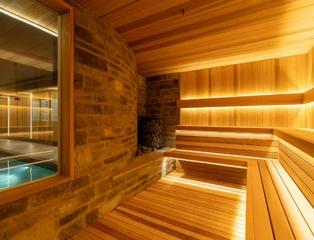 Hotel Manoir Victoria hotel detail image 2