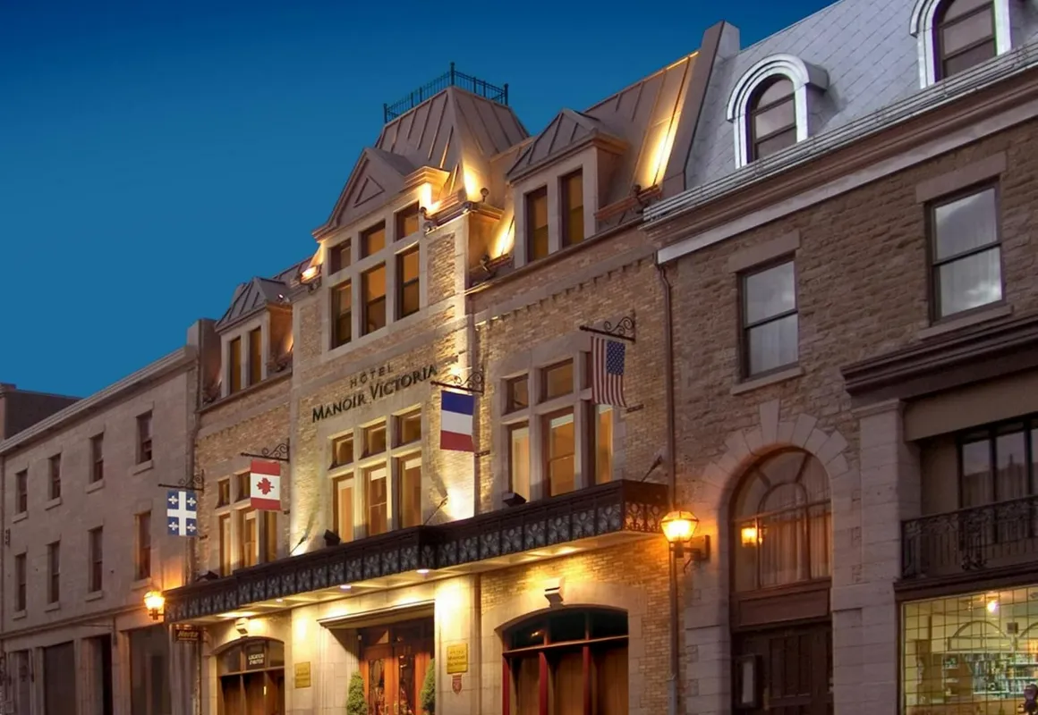 Hotel Manoir Victoria hotel hero