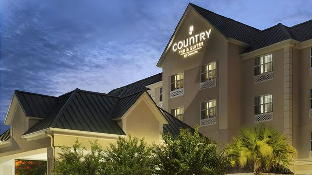 Country Inn & Suites by Radisson, Macon North, GA hotel detail image 2