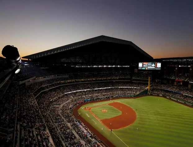 Holiday Inn Garland by IHG hotel detail image 4