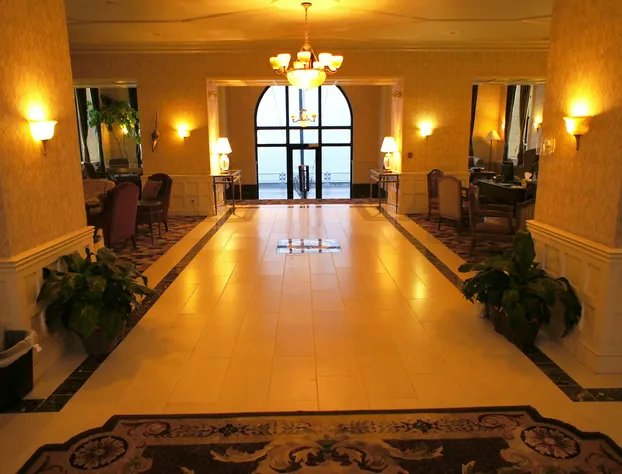 Roberts Riverwalk Urban Resort Hotel hotel detail image 2