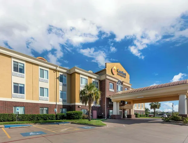 Comfort Inn & Suites Mexia hotel detail image 1