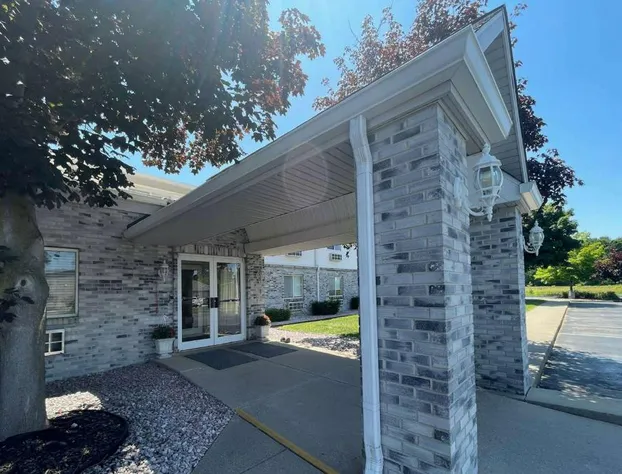 Days Inn by Wyndham Imlay City hotel detail image 2