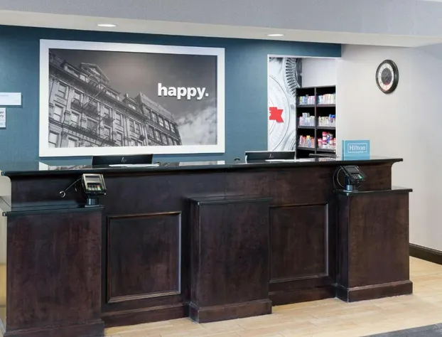 Hampton Inn & Suites Rochester-North hotel detail image 1