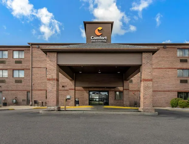 Comfort Inn & Suites Streetsboro - Kent hotel detail image 1