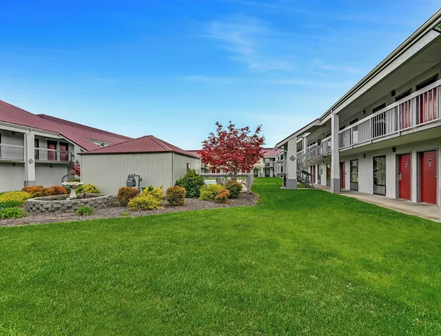 Red Roof Inn Kingsport hotel detail image 2