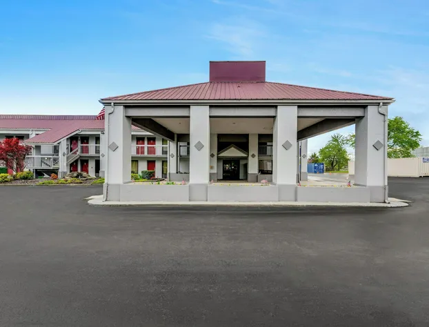 Red Roof Inn Kingsport hotel detail image 3