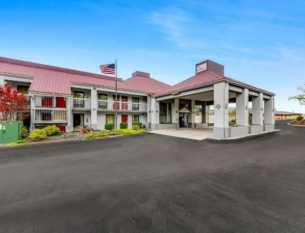 Red Roof Inn Kingsport hotel detail image 1