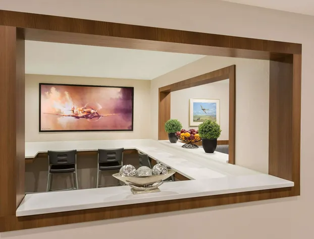 Microtel Inn & Suites by Wyndham Richmond Airport hotel detail image 4