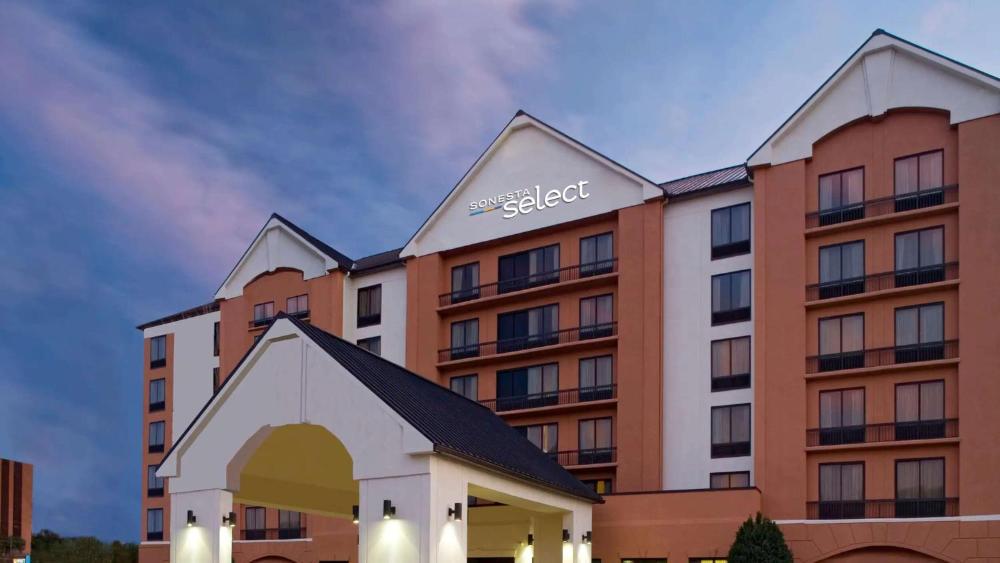 Sonesta Select Austin North hotel hero