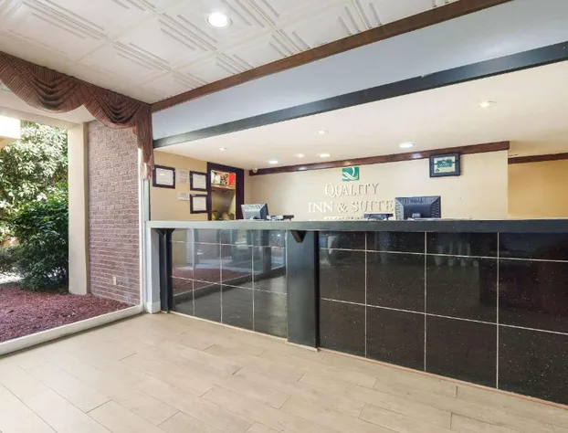 Quality Inn & Suites Conference Center Statesboro Historic District hotel detail image 2