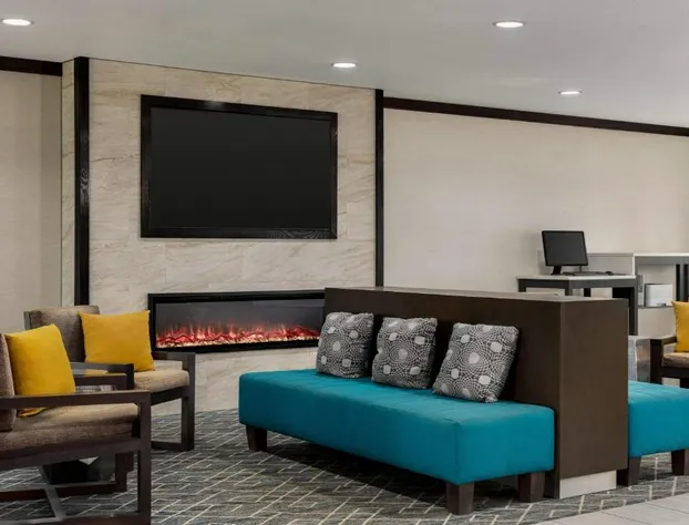 La Quinta Inn & Suites by Wyndham Peru Starved Rock St Park hotel detail image 4