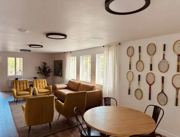 The Varsity Inn North hotel detail image 4