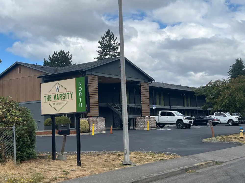 King Oscar Motel Centralia hotel hero