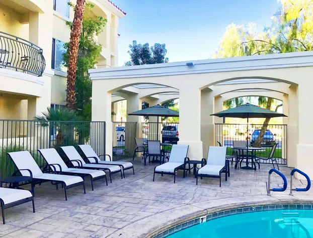 Club De Soleil All-Suite Resort hotel detail image 1