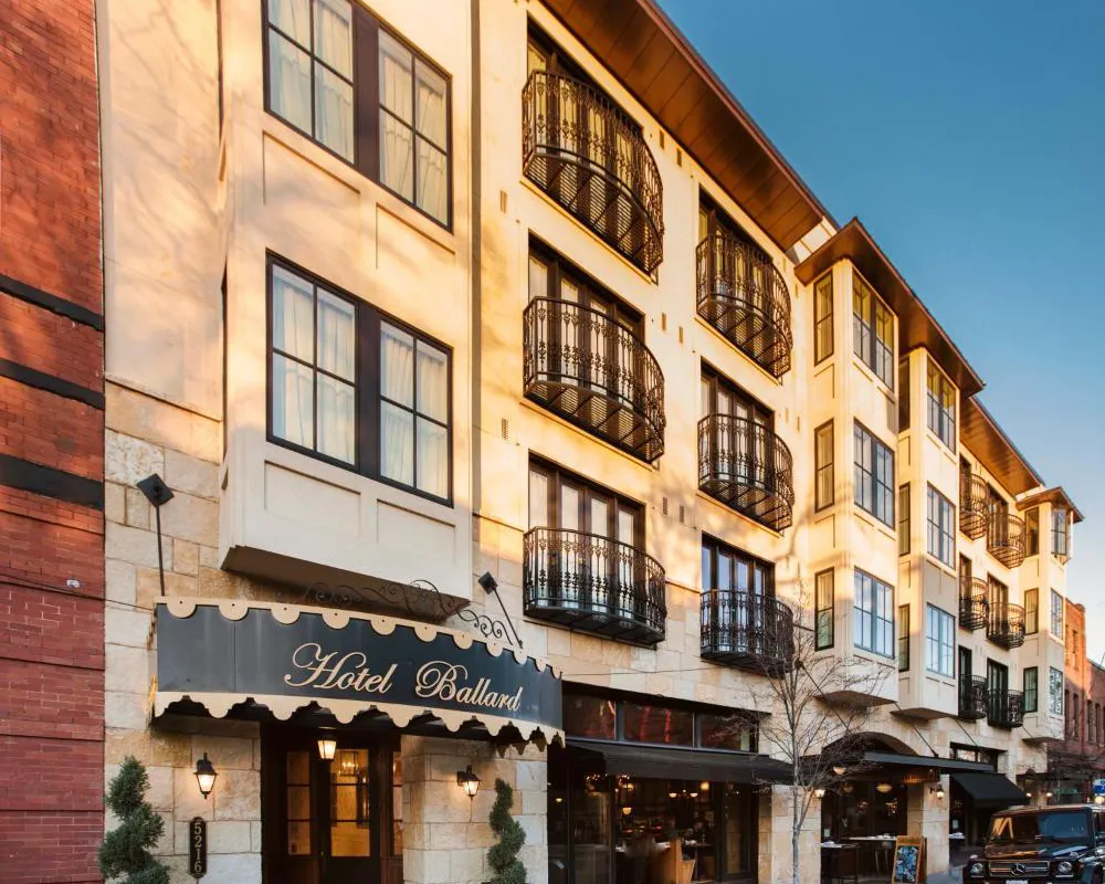 Hotel Ballard hotel hero