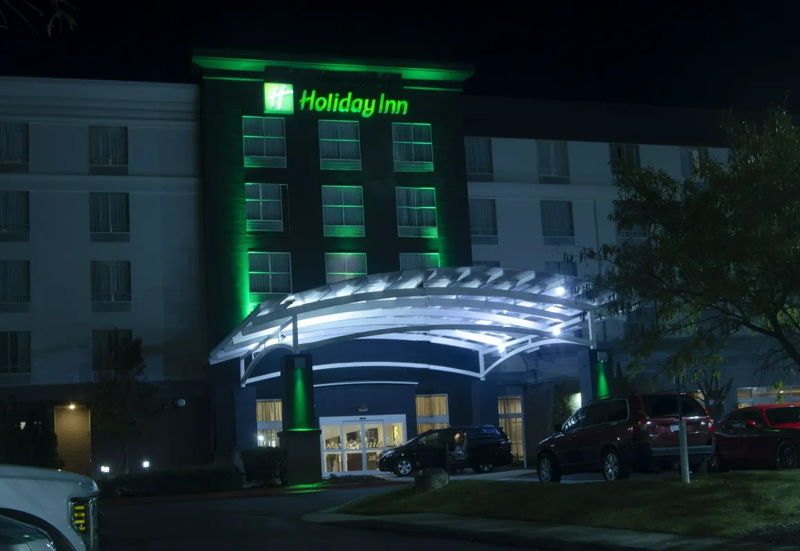 Holiday Inn Birmingham - Hoover by IHG hotel hero