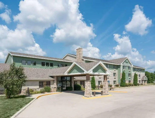 AmericInn by Wyndham Fort Dodge hotel detail image 3