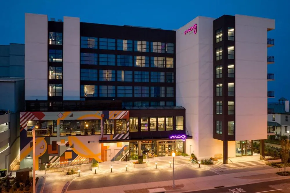 Moxy Virginia Beach Oceanfront hotel hero