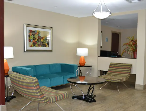 Holiday Inn Express Hotel & Suites Gainesville by IHG hotel detail image 3