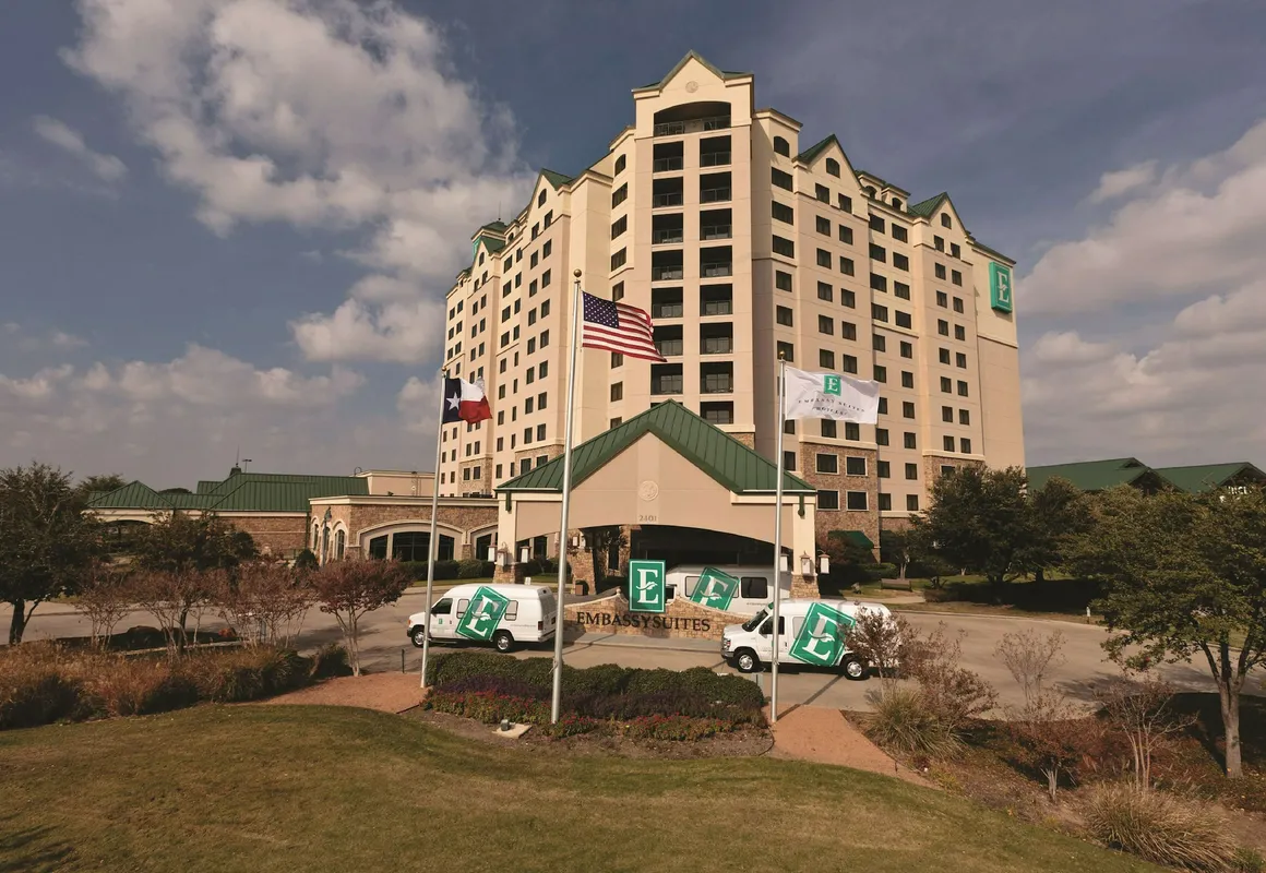 Embassy Suites by Hilton Dallas DFW Airport North hotel hero