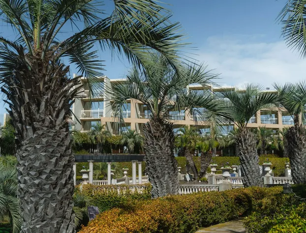 Hilton La Jolla Torrey Pines hotel detail image 1