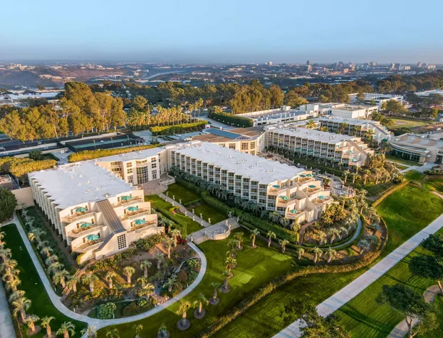 Hilton La Jolla Torrey Pines hotel detail image 4